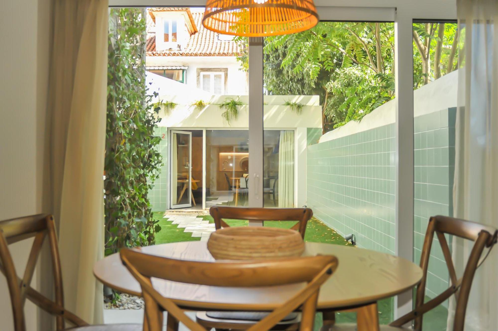Madragoa Modern Apartments Lisbona Esterno foto
